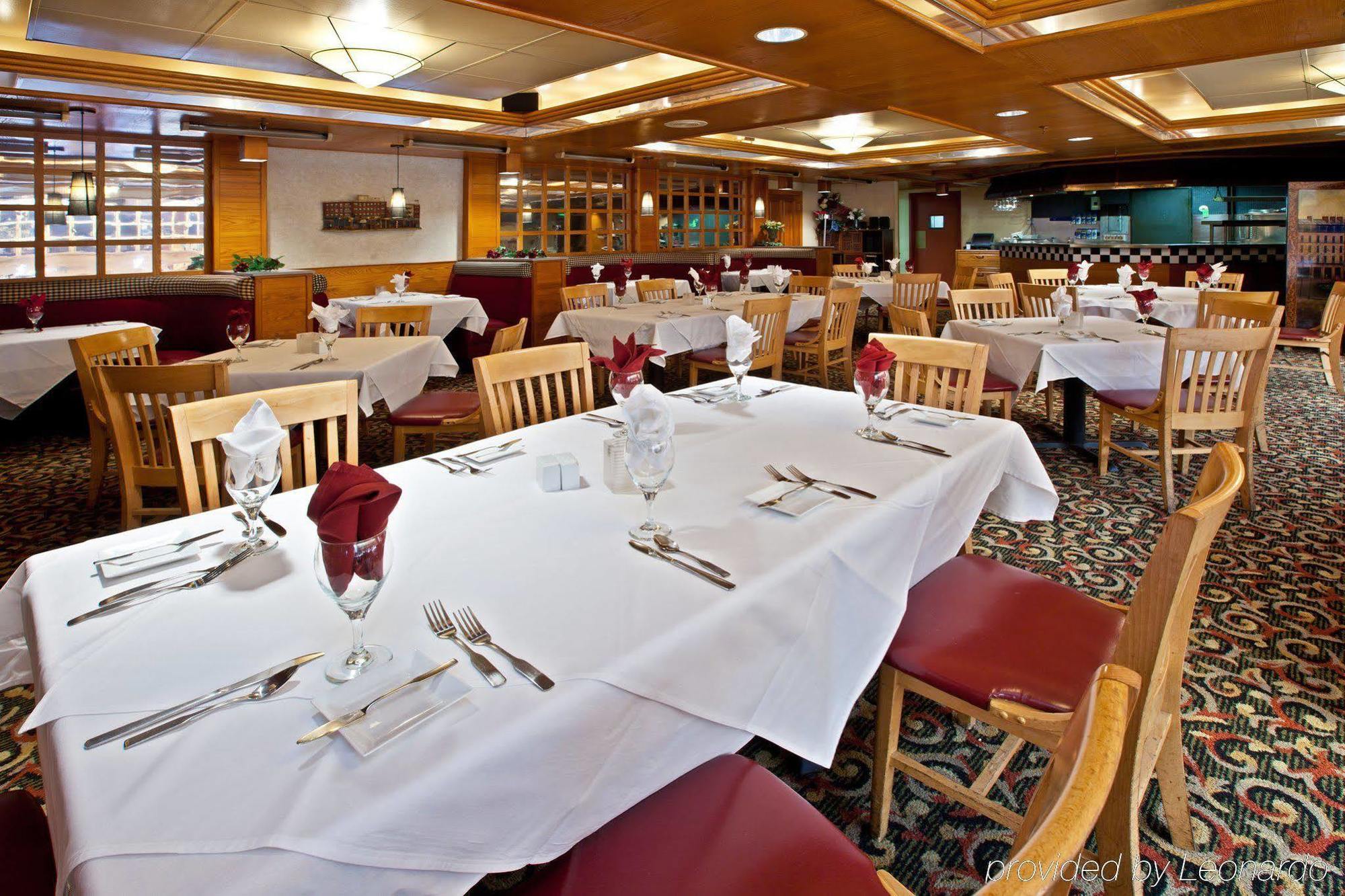 Holiday Inn - Terre Haute By Ihg Exterior foto